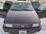 Volkswagen Passat 1993 годаүшін2 100 000 тг. в Шымкент