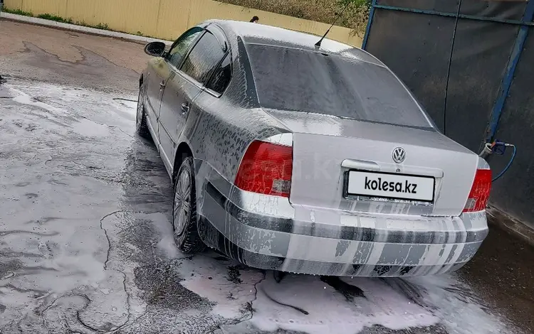 Volkswagen Passat 1998 годаүшін2 000 000 тг. в Караганда