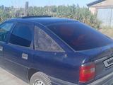 Opel Vectra 1994 года за 560 000 тг. в Семей – фото 2
