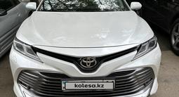 Toyota Camry 2019 года за 13 999 999 тг. в Алматы