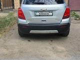 Chevrolet Tracker 2014 года за 5 400 000 тг. в Караганда – фото 2