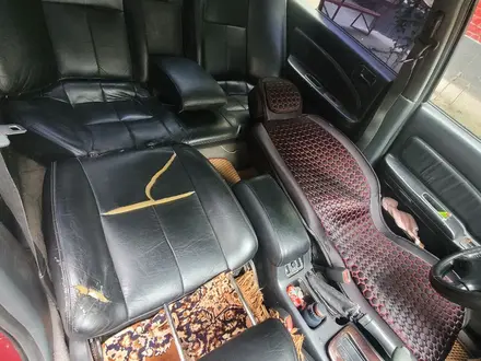 Nissan Maxima 1996 года за 1 333 333 тг. в Тараз – фото 4