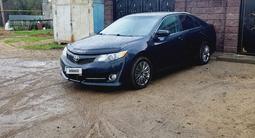 Toyota Camry 2014 годаүшін8 200 000 тг. в Актобе