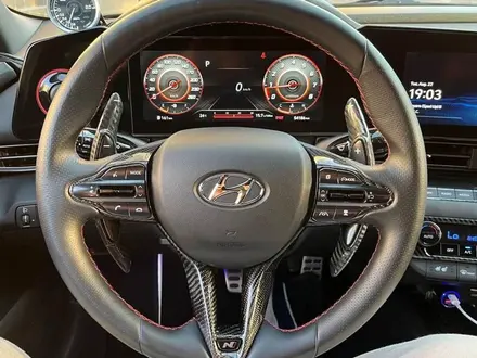 Hyundai Elantra 2022 года за 16 200 000 тг. в Шымкент – фото 7