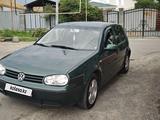 Volkswagen Golf 1999 года за 2 500 000 тг. в Алматы