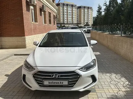 Hyundai Elantra 2017 года за 4 500 000 тг. в Актау – фото 9