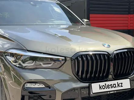 BMW X5 2021 года за 31 500 000 тг. в Караганда – фото 7