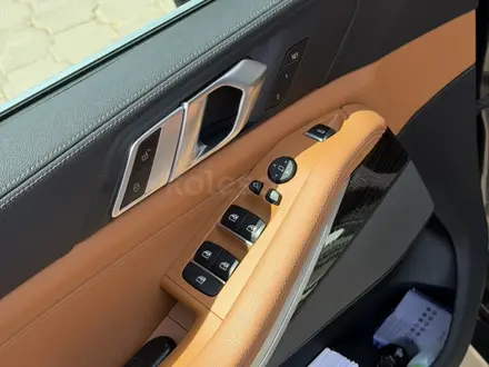 BMW X5 2021 года за 31 500 000 тг. в Караганда – фото 22