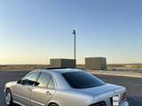 Mercedes-Benz E 320 2000 года за 7 000 000 тг. в Туркестан – фото 4