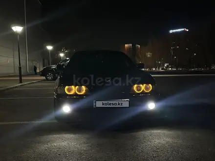 BMW 530 2002 года за 5 200 000 тг. в Астана – фото 8