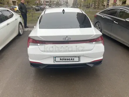 Hyundai Elantra 2023 года за 12 300 000 тг. в Астана – фото 3
