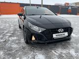 Hyundai i20 2023 года за 7 900 000 тг. в Кокшетау – фото 4