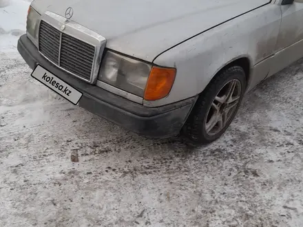 Mercedes-Benz E 230 1991 года за 1 000 000 тг. в Усть-Каменогорск – фото 11