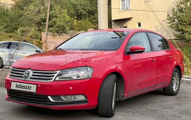 Volkswagen Passat 2012 годаүшін5 500 000 тг. в Алматы