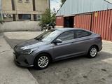 Hyundai Accent 2020 годаfor8 500 000 тг. в Шымкент – фото 2