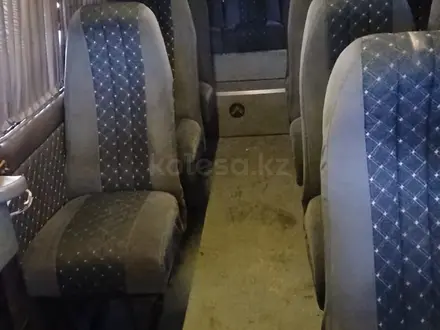 Mercedes-Benz Sprinter 2000 года за 5 500 000 тг. в Каргалы – фото 2