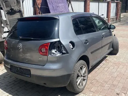 Volkswagen Golf 2006 годаүшін880 000 тг. в Алматы – фото 2