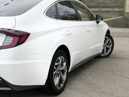 Hyundai Sonata 2022 года за 9 400 000 тг. в Астана – фото 13