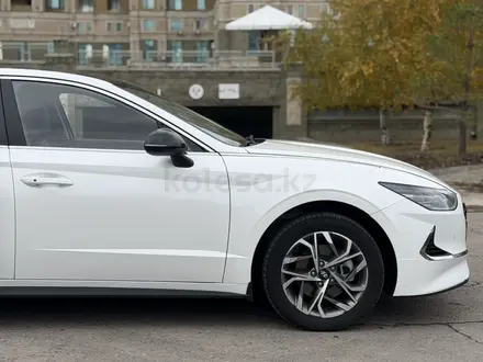 Hyundai Sonata 2022 года за 9 400 000 тг. в Астана – фото 24