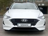 Hyundai Sonata 2022 годаүшін9 400 000 тг. в Астана – фото 3