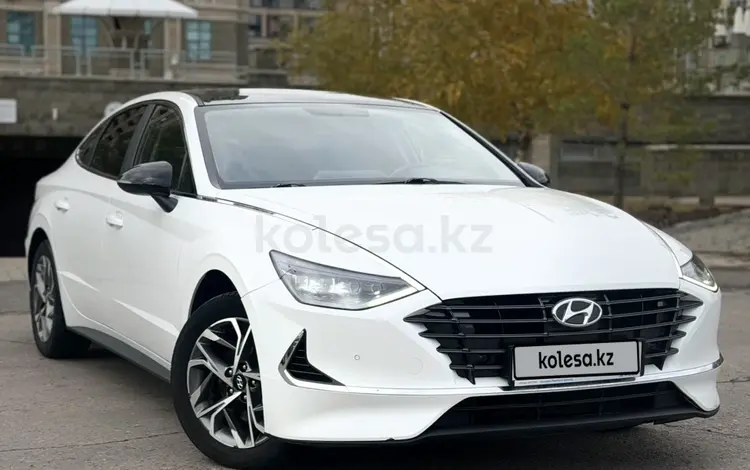 Hyundai Sonata 2022 года за 9 400 000 тг. в Астана