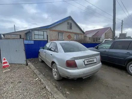 Audi A4 1996 года за 1 110 000 тг. в Астана – фото 4