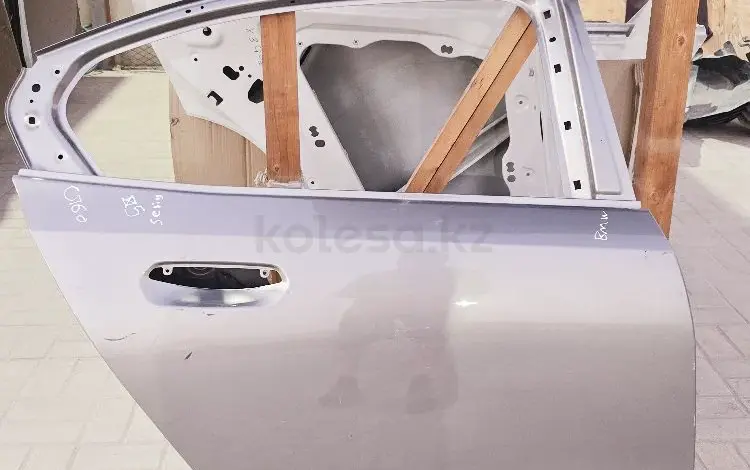 Задняя правая дверь BMW 5 Series G60 за 300 000 тг. в Алматы