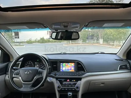 Hyundai Elantra 2017 года за 5 400 000 тг. в Актау – фото 10