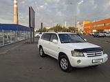 Toyota Highlander 2002 года за 6 500 000 тг. в Алматы – фото 2