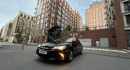 Toyota Camry 2015 года за 9 500 000 тг. в Алматы – фото 2