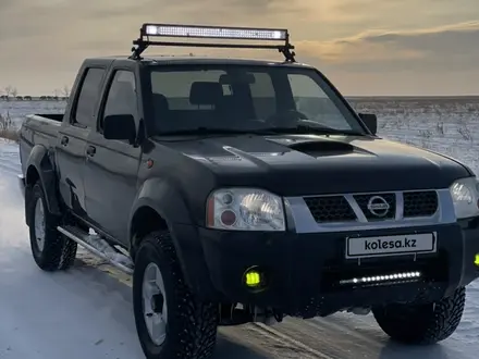 Nissan NP300 2012 года за 6 500 000 тг. в Караганда