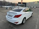 Hyundai Solaris 2014 года за 5 500 000 тг. в Алматы – фото 4