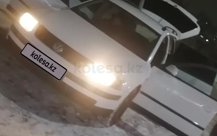 Volkswagen Passat 2000 годаүшін1 950 000 тг. в Астана