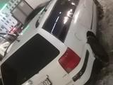 Volkswagen Passat 2000 года за 1 950 000 тг. в Астана – фото 2
