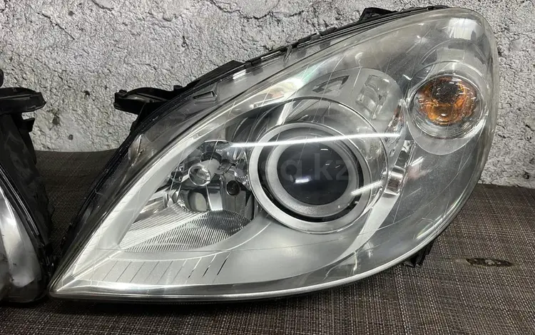 Фара левая Мерседес В170 W245үшін85 000 тг. в Алматы