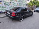 Mercedes-Benz C 240 1999 года за 3 500 000 тг. в Алматы