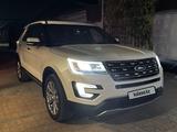 Ford Explorer 2016 годаfor12 750 000 тг. в Тараз