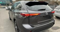 Toyota Highlander 2022 года за 26 300 000 тг. в Алматы – фото 4