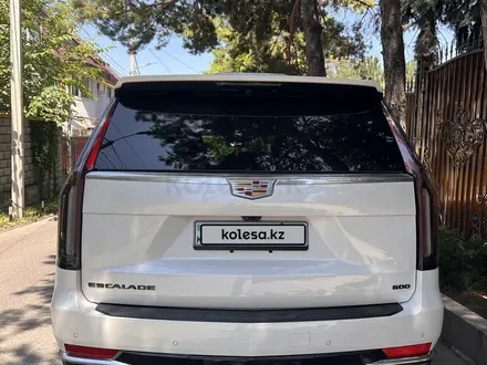 Cadillac Escalade 2023 года за 63 000 000 тг. в Алматы – фото 5
