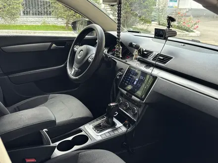 Volkswagen Passat 2012 года за 5 950 000 тг. в Алматы – фото 6