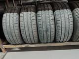 Летние 225/55/17 Bridgestone, привозные за 77 000 тг. в Алматы