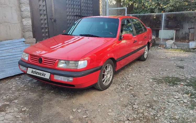 Volkswagen Passat 1994 годаүшін1 700 000 тг. в Каратау