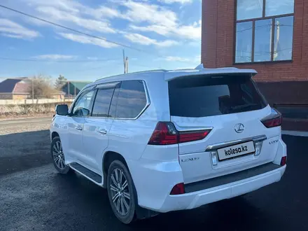 Lexus LX 570 2017 года за 37 500 000 тг. в Зайсан – фото 4