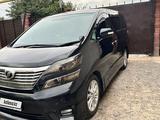 Toyota Vellfire 2010 года за 13 000 000 тг. в Алматы – фото 3