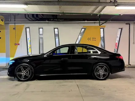 Mercedes-Benz E 300 2025 года за 44 900 000 тг. в Алматы – фото 13