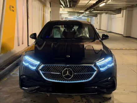 Mercedes-Benz E 300 2025 года за 44 900 000 тг. в Алматы – фото 3