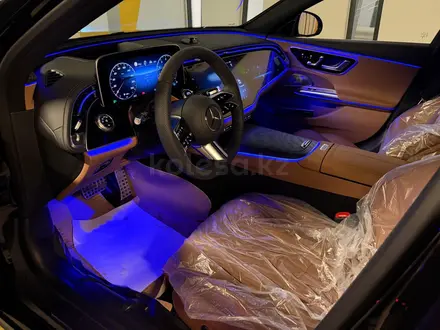Mercedes-Benz E 300 2025 года за 44 900 000 тг. в Алматы – фото 29