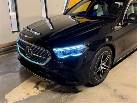 Mercedes-Benz E 300 2025 года за 44 900 000 тг. в Алматы – фото 2