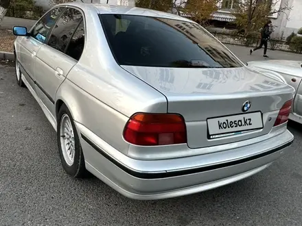BMW 523 1999 года за 2 000 000 тг. в Тараз – фото 4