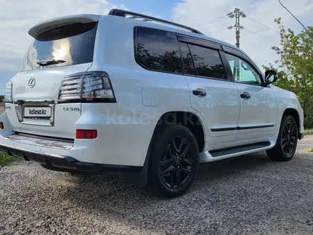 Lexus LX 570 2015 года за 30 800 000 тг. в Астана – фото 24